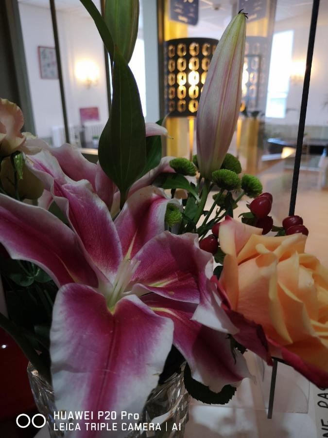 Trianon Hotel Tours